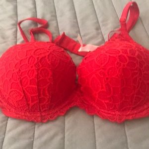 VS 36C convertible bra with special top straps